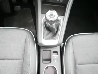 Photo 11 Renault Captur  1.0 TCe 90ch Techno