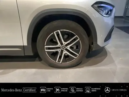 Photo 14 Mercedes GLA  250 e 160+102ch Progressive Line 8G-DCT