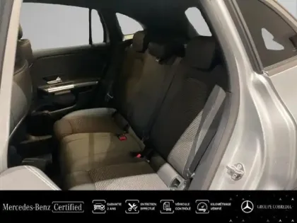 Photo 10 Mercedes GLA  250 e 160+102ch Progressive Line 8G-DCT