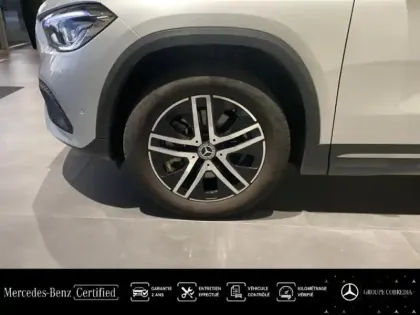 Photo 13 Mercedes GLA  250 e 160+102ch Progressive Line 8G-DCT
