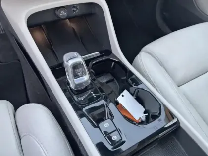 Photo 13 Volvo Xc40  T4 Recharge 129 + 82ch Inscription Luxe DCT 7