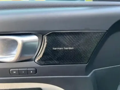 Photo 12 Volvo Xc40  T4 Recharge 129 + 82ch Inscription Luxe DCT 7