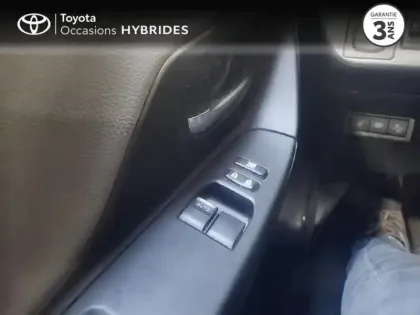 Photo 13 Toyota Yaris  100h France 5p MY19