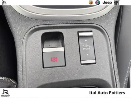 Photo 13 Jeep Avenger  1.2 Turbo T3 100ch Altitude