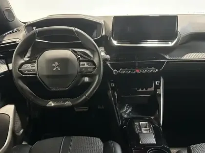 Photo 7 Peugeot 2008 Gén. II Ph1 NG GT 5