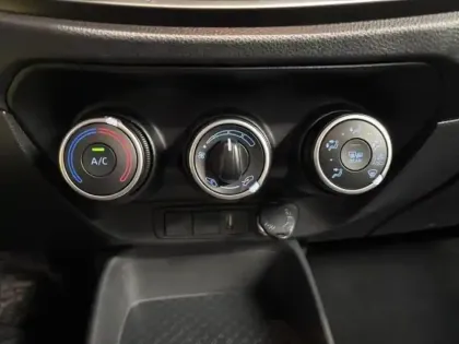 Photo 11 Toyota Aygo  X 1.0 VVT-i 72ch Dynamic