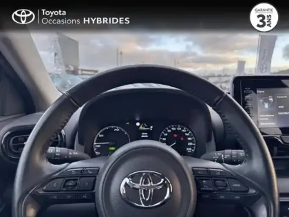 Photo 7 Toyota Yaris  116h Dynamic 5p MY22