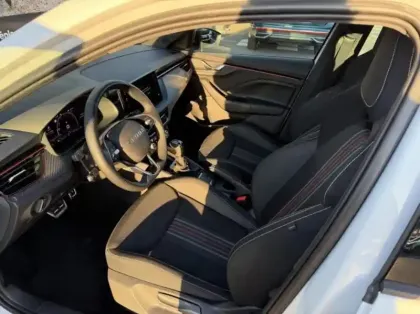 Photo 6 Skoda Kamiq  1.0 TSI Evo 2 116ch Monte Carlo DSG7