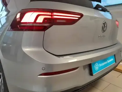 Photo 8 Volkswagen Golf  1.5 TSI EVO2 116ch VW Edition