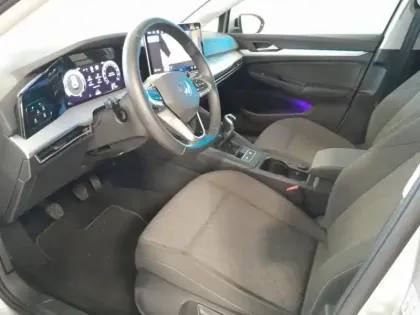 Photo 9 Volkswagen Golf  1.5 TSI EVO2 116ch VW Edition