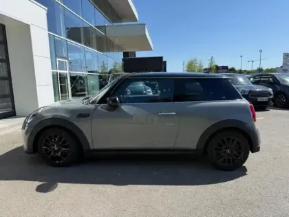 Photo 15 Mini Mini  Cooper 136ch Essential BVA7