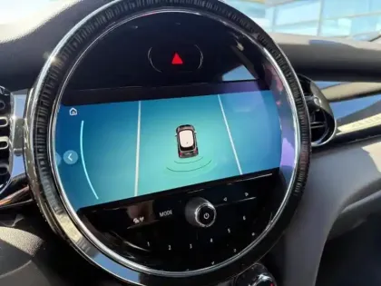 Photo 11 Mini Mini  Cooper 136ch Essential BVA7