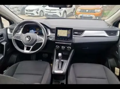 Photo 8 Renault Captur  1.6 E-Tech hybride rechargeable 160ch Zen -21