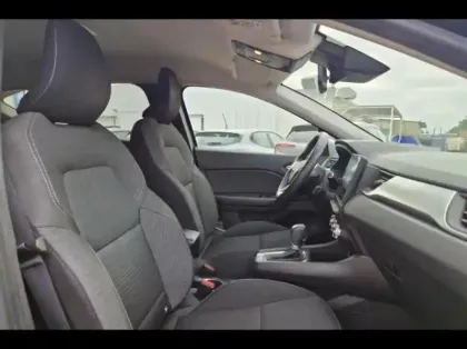 Photo 9 Renault Captur  1.6 E-Tech hybride rechargeable 160ch Zen -21