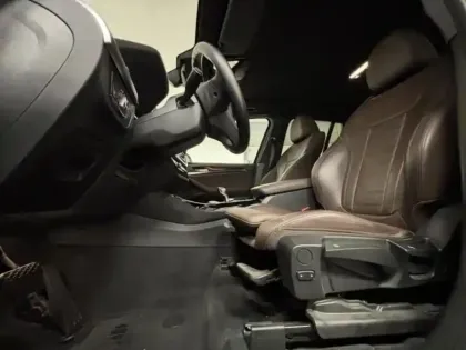 Photo 8 BMW X3  xDrive30e 292ch Business Design