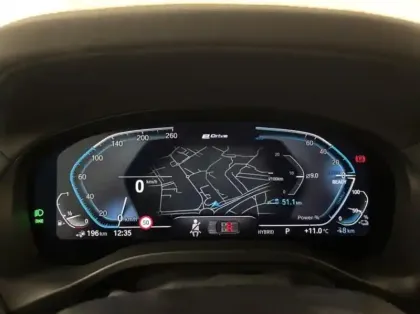 Photo 10 BMW X3  xDrive30e 292ch Business Design