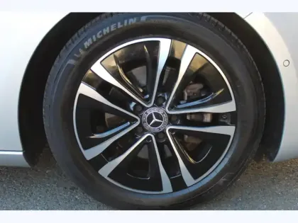 Photo 6 Mercedes Classe A 180 d Berline Business Line Berlin