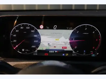 Photo 12 Mercedes Classe A 180 d Berline Business Line Berlin