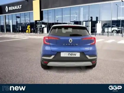 Photo 8 Renault Captur E-Tech 145 - 21 Intens