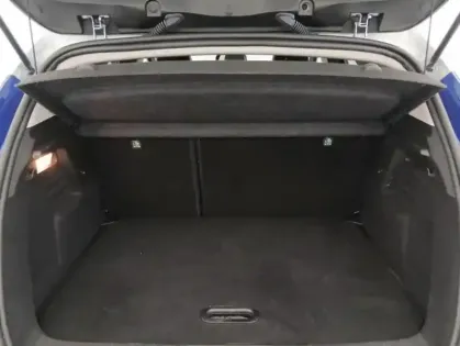 Photo 15 Renault Captur E-Tech 145 - 21 Intens