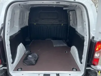 Photo 9 Toyota Proace 1.5L 100 D 4D BVM6 START CHANTIER CONFORT 3P MY25