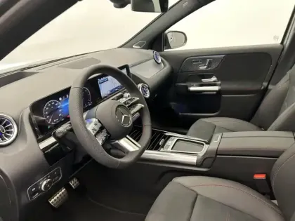 Photo 5 Mercedes GLA 200 d AMG Line