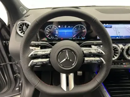 Photo 15 Mercedes GLA 200 d AMG Line