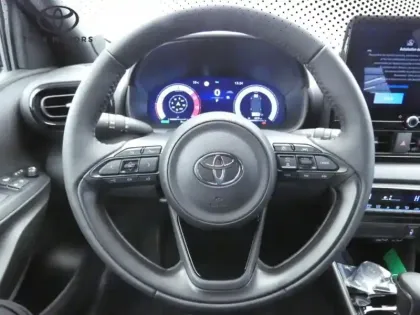 Photo 18 Toyota Yaris Gén. IV Ph1 NG Collection 5