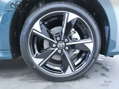 Photo 12 Toyota Yaris Gén. IV Ph1 NG Collection 5