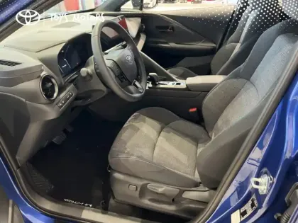 Photo 14 Toyota C-HR 1.8 140 GRAPHIC MY26 MY