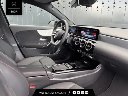 Photo 8 Mercedes Classe A 200 d AMG Line