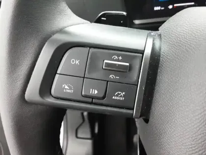 Photo 19 Citroën C4  Hybride 136 e-DCS6