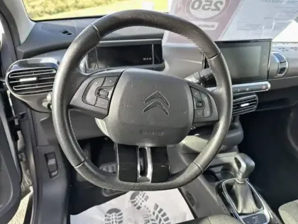 Photo 8 Citroën C4  Cactus PureTech 110 S&S EAT6