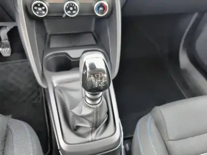 Photo 13 Citroën C3  Turbo 100 ch BVM6