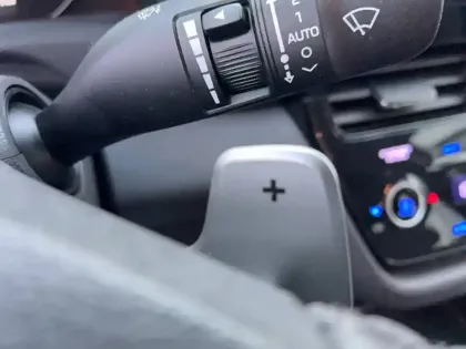 Photo 20 Hyundai Ioniq  Plug-in 141 ch