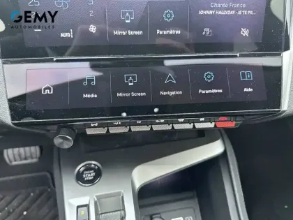 Photo 12 Peugeot 308  PureTech 130ch S&S EAT8