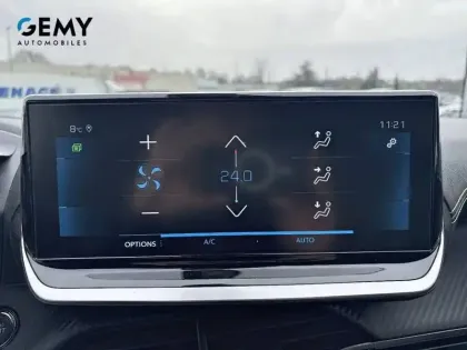 Photo 14 Peugeot 2008  PureTech 130 S&S EAT8