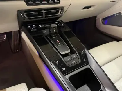 Photo 27 Porsche 911  Carrera Coupé 3.0i 480 PDK