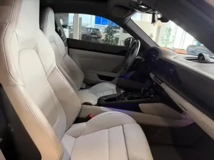 Photo 38 Porsche 911  Carrera Coupé 3.0i 480 PDK