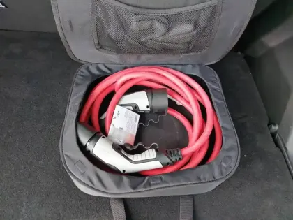 Photo 37 Peugeot 2008 Gén. II Ph1 NG GT 5