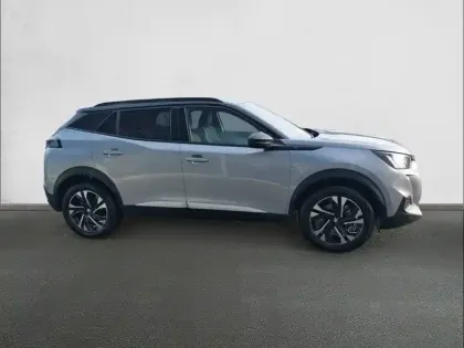 Photo 43 Peugeot 2008  Electrique 136 ch