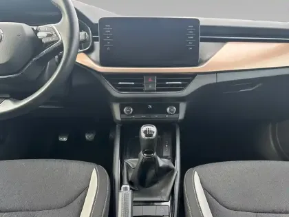 Photo 12 Skoda Kamiq  1.0 TSI Evo 110 ch BVM6