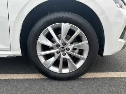 Photo 15 Skoda Kamiq  1.0 TSI Evo 110 ch BVM6