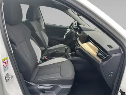 Photo 10 Skoda Kamiq  1.0 TSI Evo 110 ch BVM6