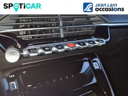 Photo 54 Peugeot 208  Hybrid 100 e-DCS6