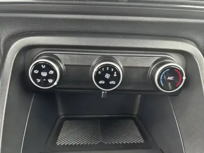 Photo 23 Citroën C3  Turbo 100 ch BVM6