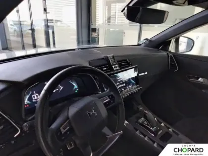 Photo 11 DS DS 7 DS7 Crossback Hybride E-Tense 300 EAT8 4x4