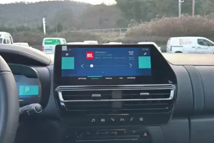 Photo 23 Citroën C5 aircross  Hybride Rechargeable 225 e-EAT8