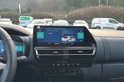 Photo 31 Citroën C5 aircross  Hybride Rechargeable 225 e-EAT8