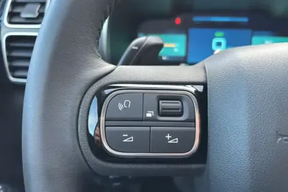 Photo 18 Citroën C5 aircross  Hybride Rechargeable 225 e-EAT8